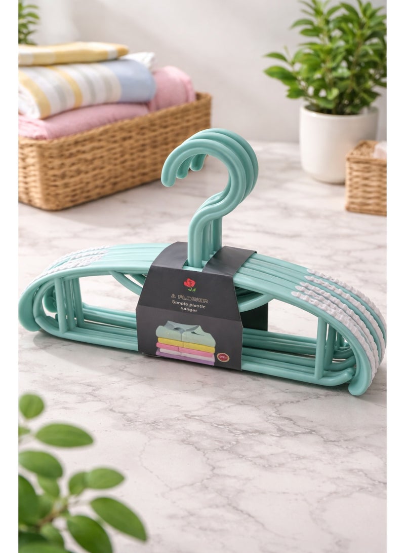 Plastic Clothes Hanger Set – Durable Non-Slip Design